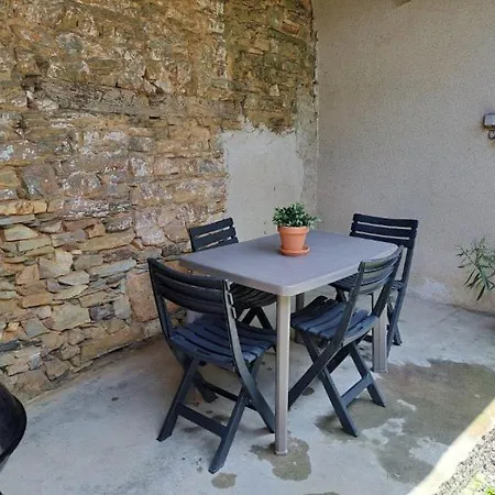 L'Etape De La Tour Apartment Grand-Fougeray Exterior photo